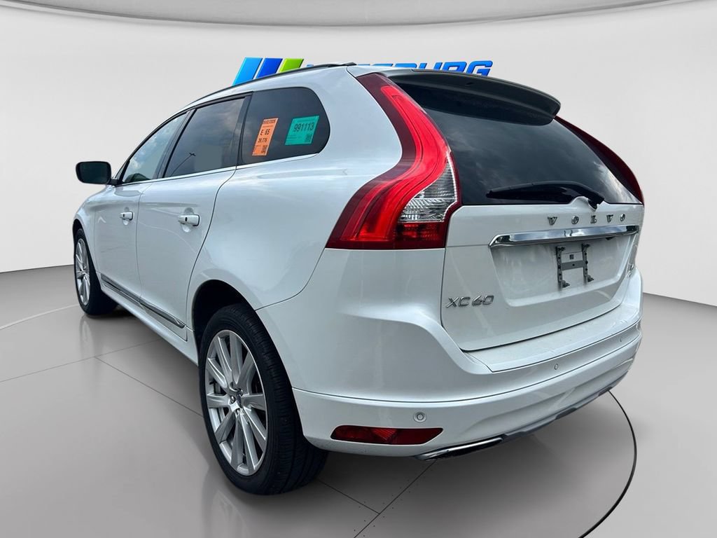 Used 2017 Volvo XC60 T6 Inscription w/ Advanced Package AWD/4WD image 9