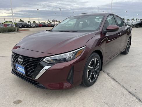 Certified 2024 Nissan Sentra SV image 5