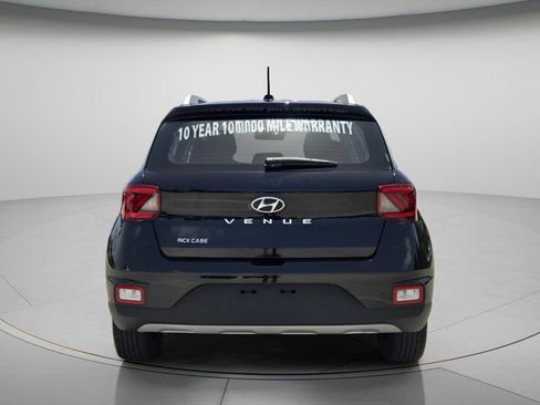 Certified 2023 Hyundai Venue SEL w/ Cargo Package FWD image 6