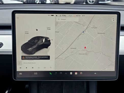 Used 2025 Tesla Model Y Long Range image 37