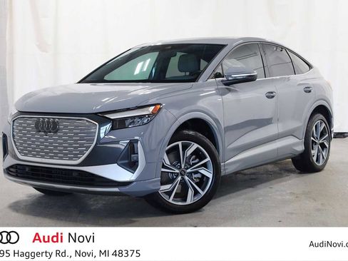 Used 2023 Audi Q4 e-tron Premium Plus image 1