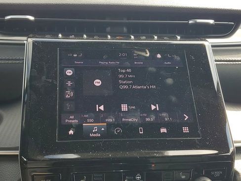 New 2026 Jeep Grand Cherokee L 2WD image 30