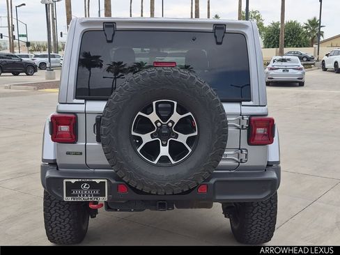 Used 2021 Jeep Wrangler Unlimited Rubicon AWD/4WD image 5
