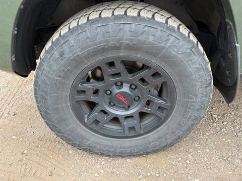 Used 2020 Toyota 4Runner TRD Pro AWD/4WD image 8