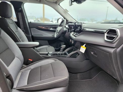 New 2026 Chevrolet TrailBlazer LT image 9