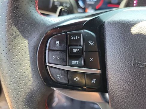 Certified 2025 Ford Explorer ST AWD/4WD image 5