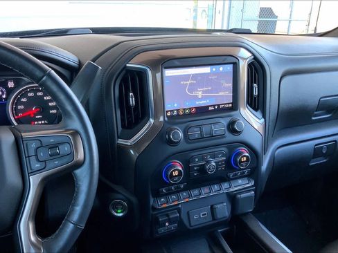 Used 2019 Chevrolet Silverado 1500 High Country w/ High Country Premium Package image 12