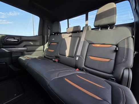 Used 2022 GMC Sierra 1500 AT4 w/ AT4 Preferred Package image 25
