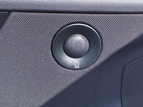 New 2023 Lincoln Corsair Reserve w/ Equipment Group 202A image 38