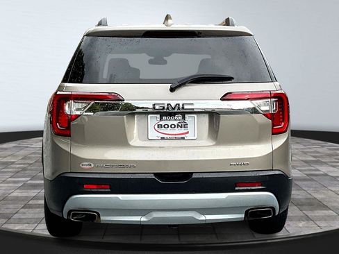 Used 2022 GMC Acadia SLT w/ Technology Package image 5