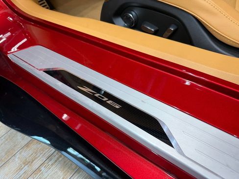 Used 2025 Chevrolet Corvette Z06 RWD image 17