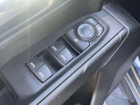 Used 2021 Chevrolet Silverado 1500 Custom Trail Boss AWD/4WD image 16