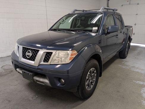 Used 2020 Nissan Frontier PRO-4X AWD/4WD image 10