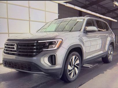 Used 2025 Volkswagen Atlas SE