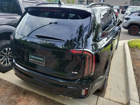 Certified 2025 Kia Telluride SX Prestige X-Line AWD/4WD image 4