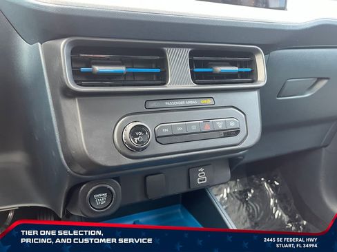 Used 2025 Ford Maverick XLT w/ Equipment Group 302A AWD/4WD image 26