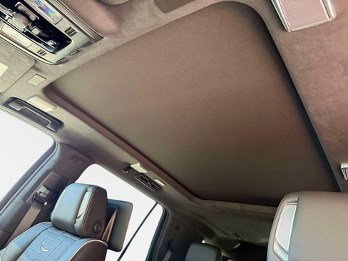 Used 2026 Cadillac Escalade V w/ LPO, ONYX Package AWD/4WD image 46