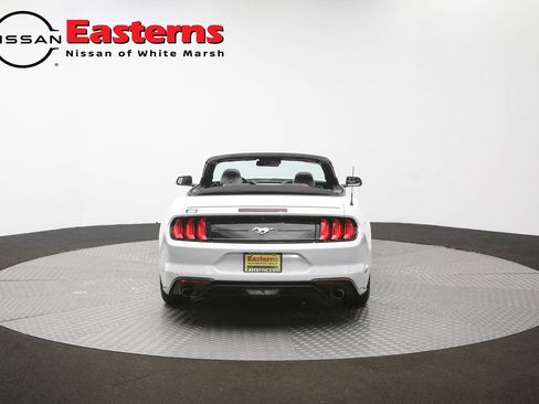 Used 2022 Ford Mustang Premium RWD image 34