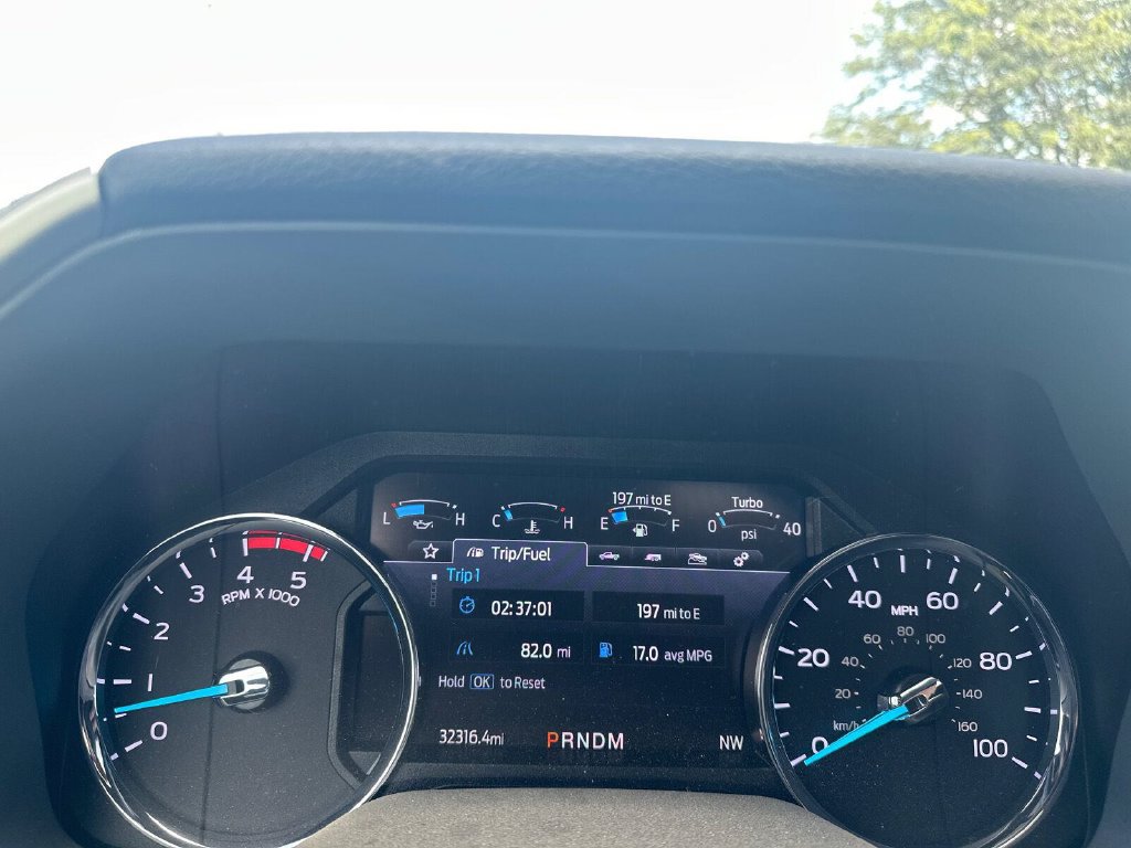 Used 2022 Ford F350 Lariat w/ Chrome Package AWD/4WD image 14