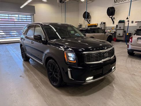 Used 2021 Kia Telluride SX w/ Towing Package image 7