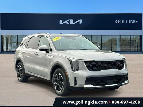 Certified 2026 Kia Sorento S w/ S Panoramic Sunroof Package FWD image 1