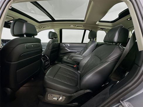 Used 2023 BMW X7 xDrive40i w/ Premium Package image 26