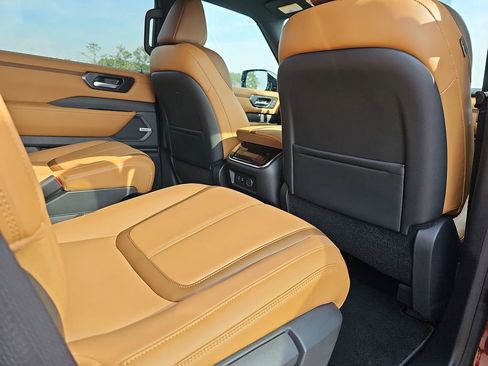 New 2026 Nissan Armada SL w/ Captain's Chari Seat Package RWD image 14