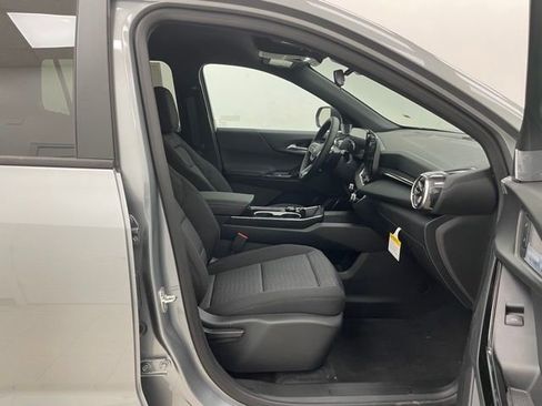 New 2026 Chevrolet Equinox LT AWD/4WD image 12