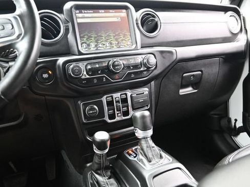 Used 2023 Jeep Wrangler Unlimited Sahara w/ Cold Weather Group AWD/4WD image 46