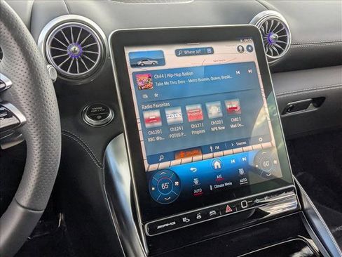 Used 2025 Mercedes-Benz SL 55 AMG 4MATIC image 15