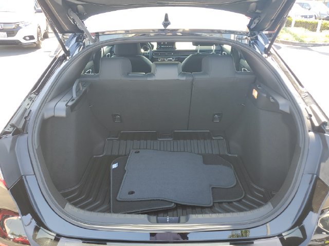 Certified 2025 Honda Civic Sport image 9