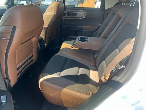Certified 2025 Ford Bronco Sport Outer Banks w/ Outer Banks Tech Package+ AWD/4WD image 23