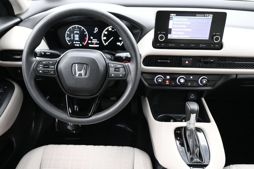 Used 2024 Honda HR-V LX image 5