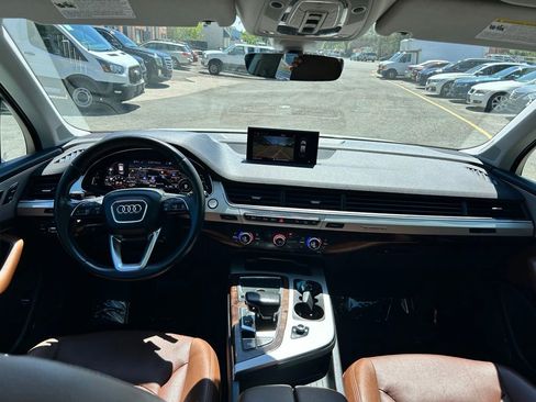 Used 2018 Audi Q7 2.0T Premium Plus w/ Premium Plus Package AWD/4WD image 16