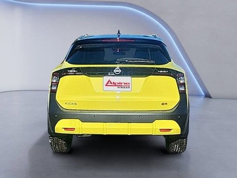 New 2025 Nissan Kicks SR w/ Illumination Package image 4