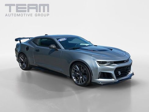 Used 2023 Chevrolet Camaro ZL1 RWD image 1