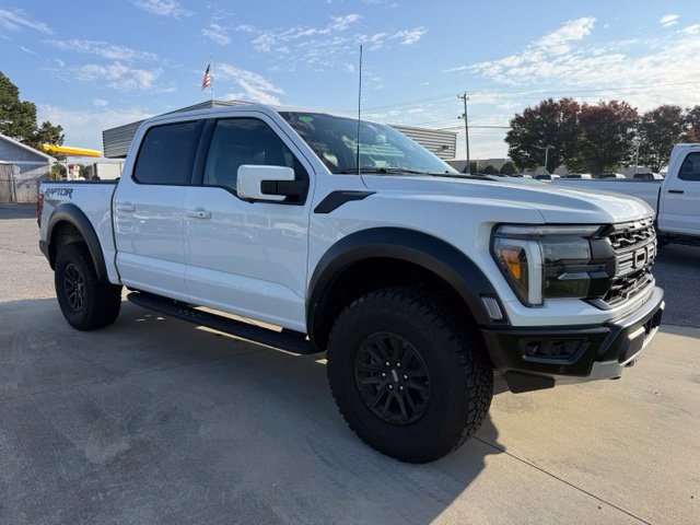 Used 2026 Ford F150 Raptor AWD/4WD image 4