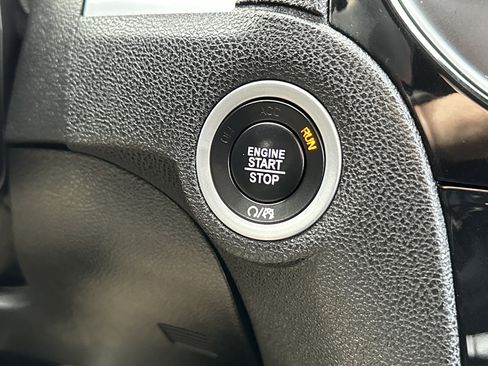 Used 2023 Chrysler 300 S image 24