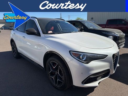 Used 2020 Alfa Romeo Stelvio Ti Sport image 1