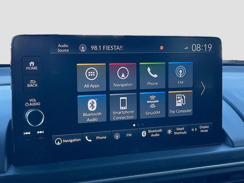 Used 2025 Honda Pilot Touring image 15