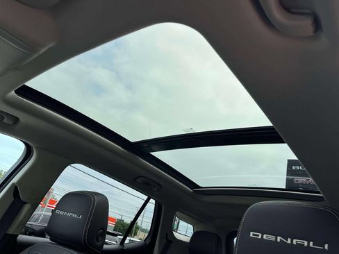 Certified 2023 GMC Terrain Denali w/ LPO, Floor Liner Package AWD/4WD image 37