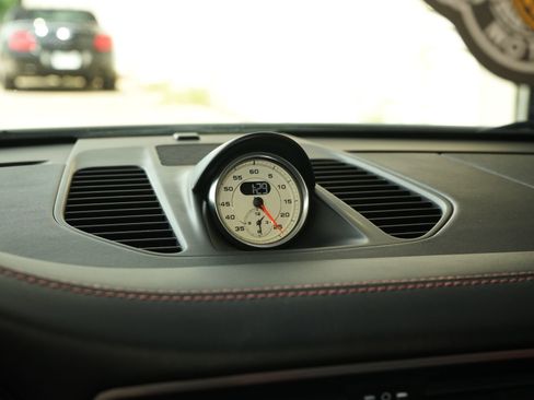 Used 2018 Porsche 911 Turbo image 14