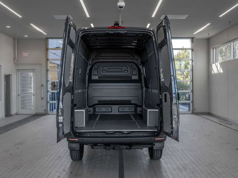 New 2025 Mercedes-Benz Sprinter 2500 image 16