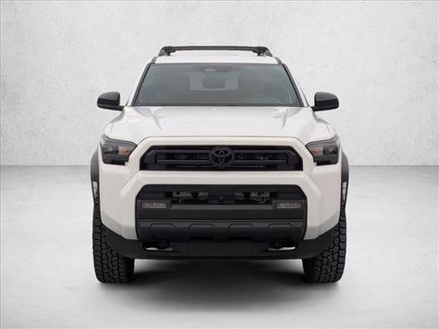 Used 2025 Toyota 4Runner SR5 AWD/4WD image 2