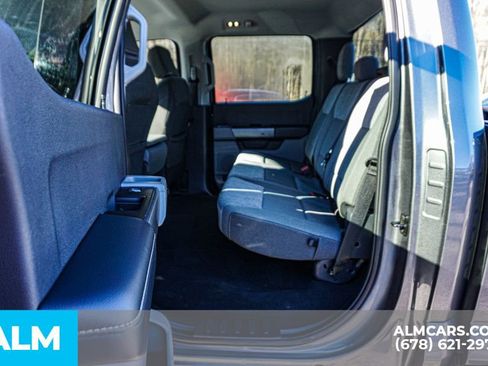 Used 2025 Ford F250 XLT image 21