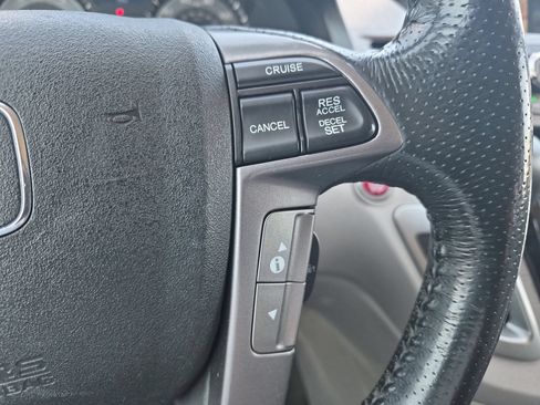 Used 2014 Honda Odyssey Touring Elite image 15