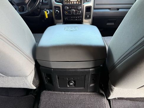 Used 2015 RAM 3500 Lone Star AWD/4WD image 26