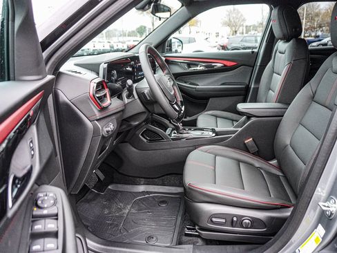 New 2026 Chevrolet TrailBlazer RS w/ Driver Confidence Package image 17