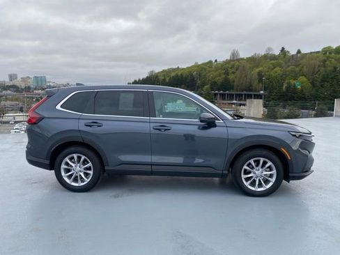 Certified 2023 Honda CR-V EX-L image 3