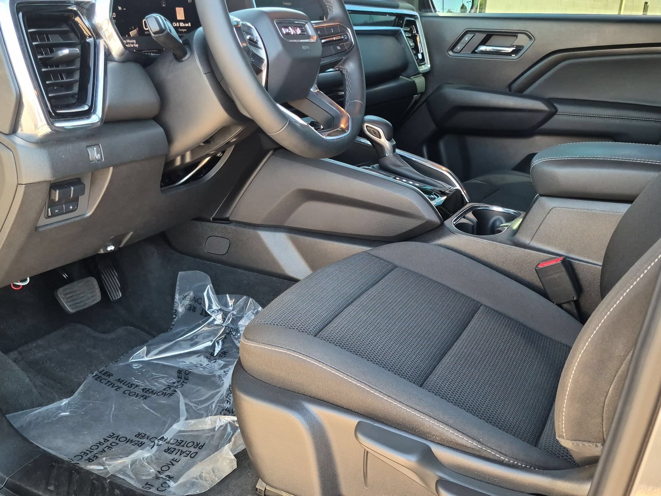 Used 2025 GMC Canyon Elevation RWD image 21